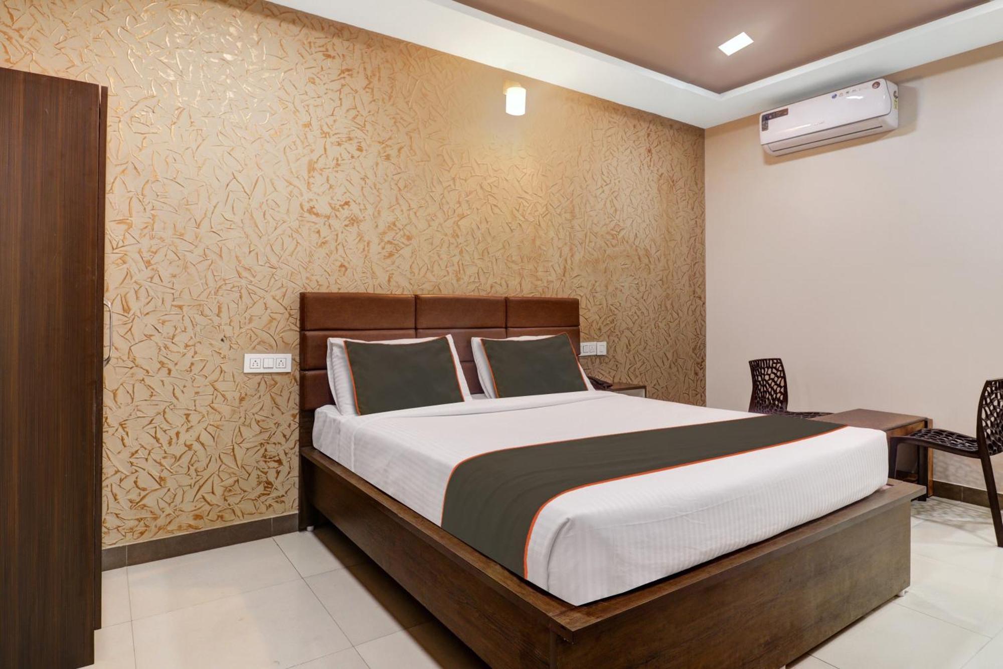 Super Collection O Emara Delight Executives Rooms 벵갈루루 외부 사진